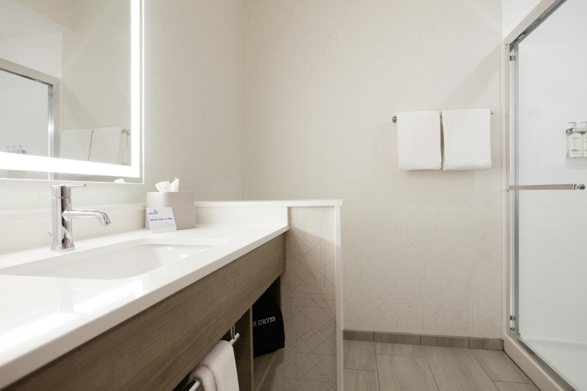 Holiday Inn Express - South Haven By Ihg エクステリア 写真